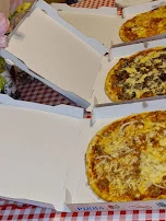 Döner Pizza Hawaii Pizza Tuna Pizza